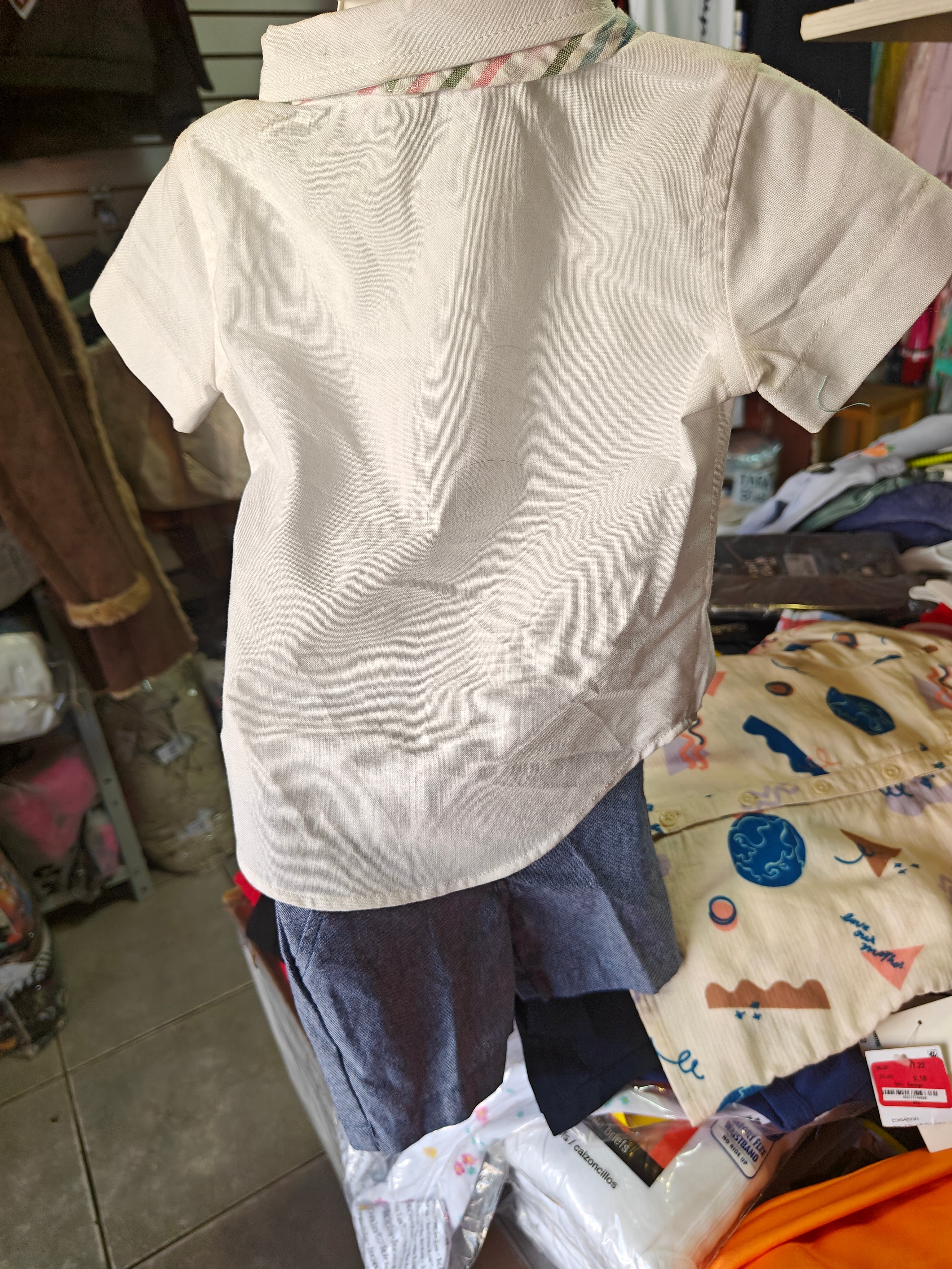 Conjunto Formal para Bebé Bonnie Baby - Camisa Blanca con Corbatín y Pantalón Casual