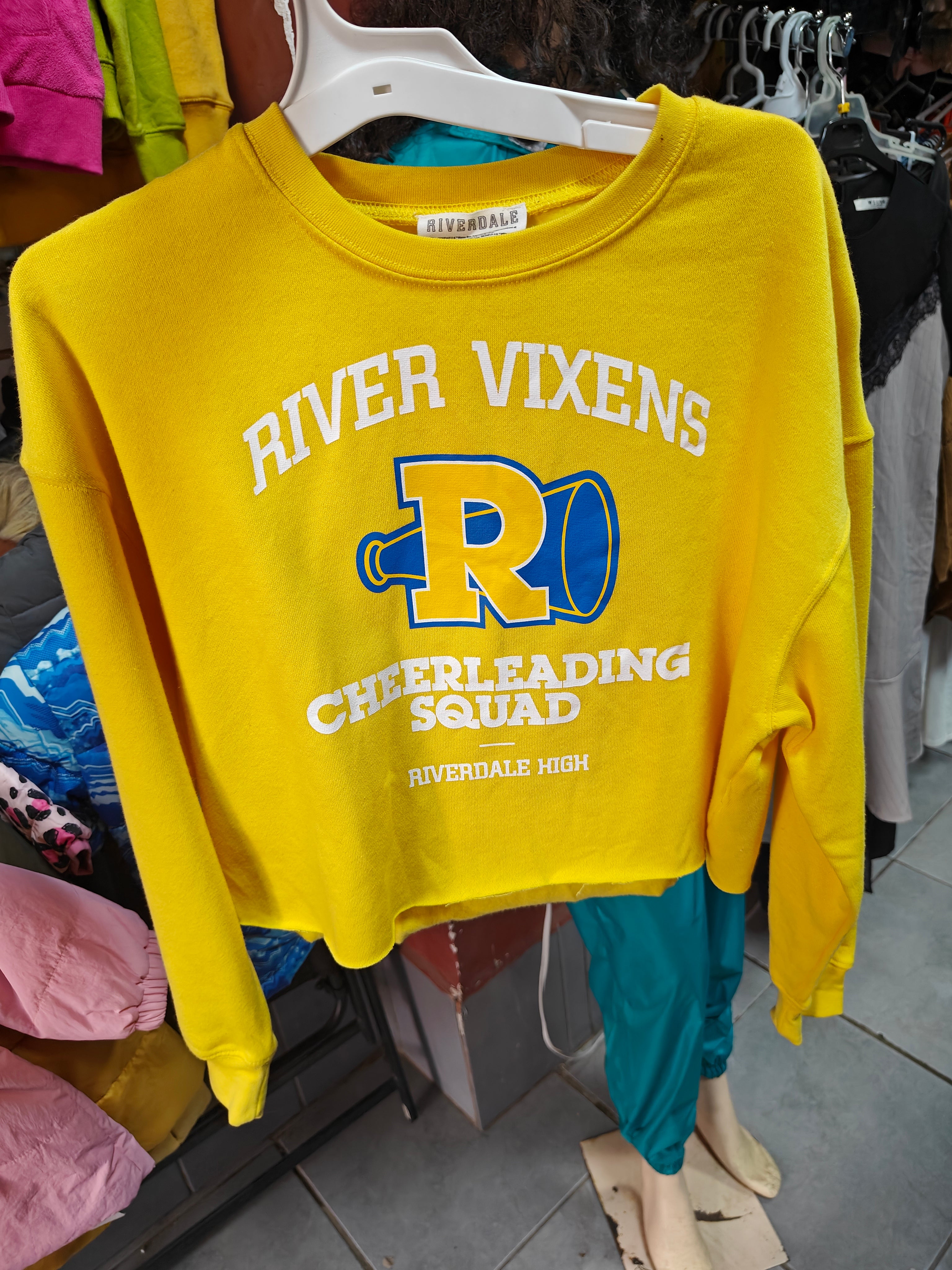 Sudadera Crop "River Vixens" - Riverdale High (Oficial)