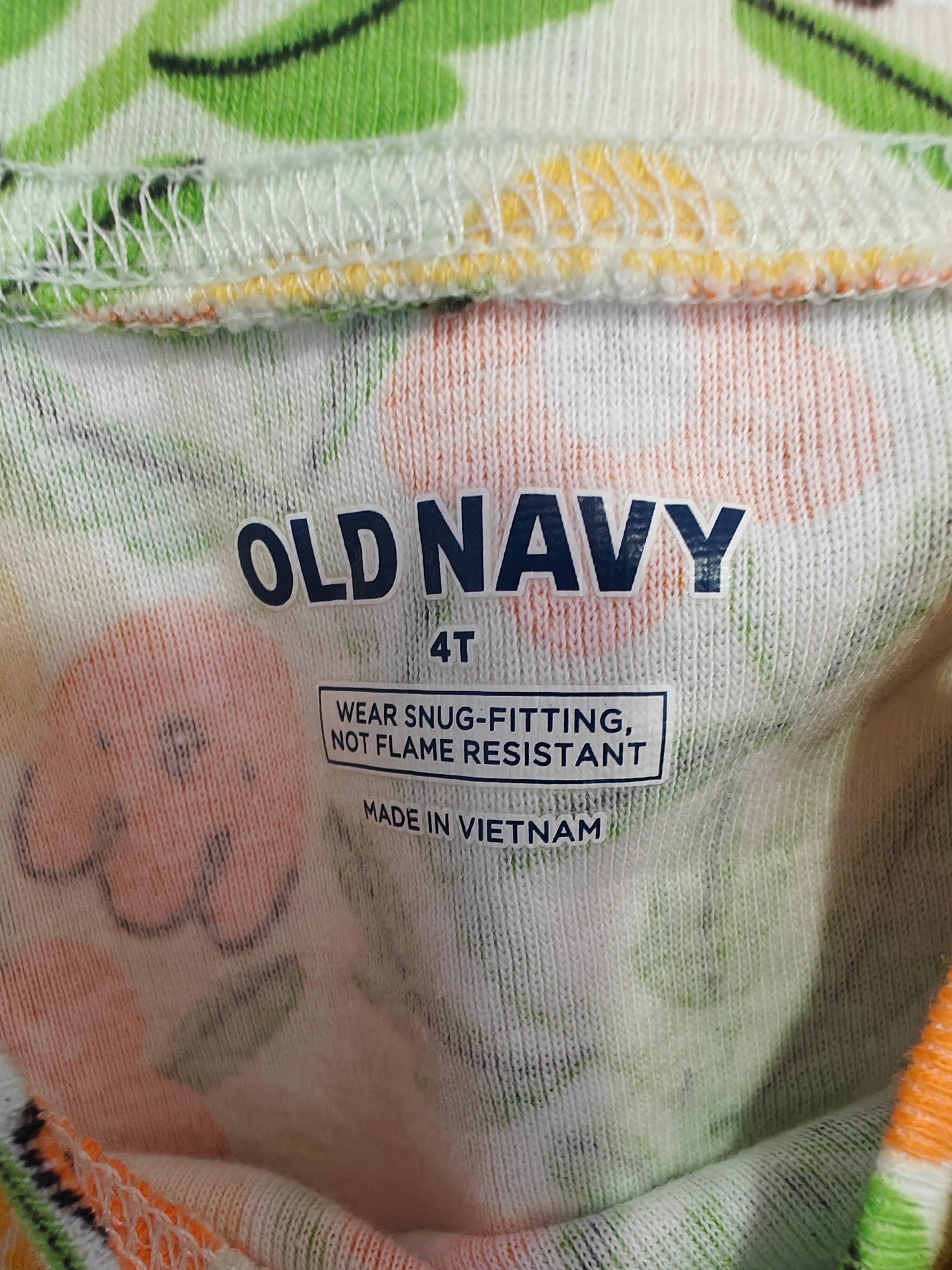 Conjunto de Pijama Old Navy - Flores y Abejitas (4T)