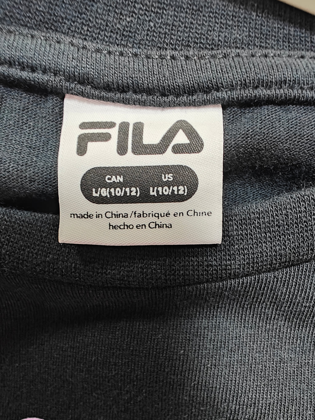 Playera Fila de Manga Larga - Edición Especial Logo Multicolor