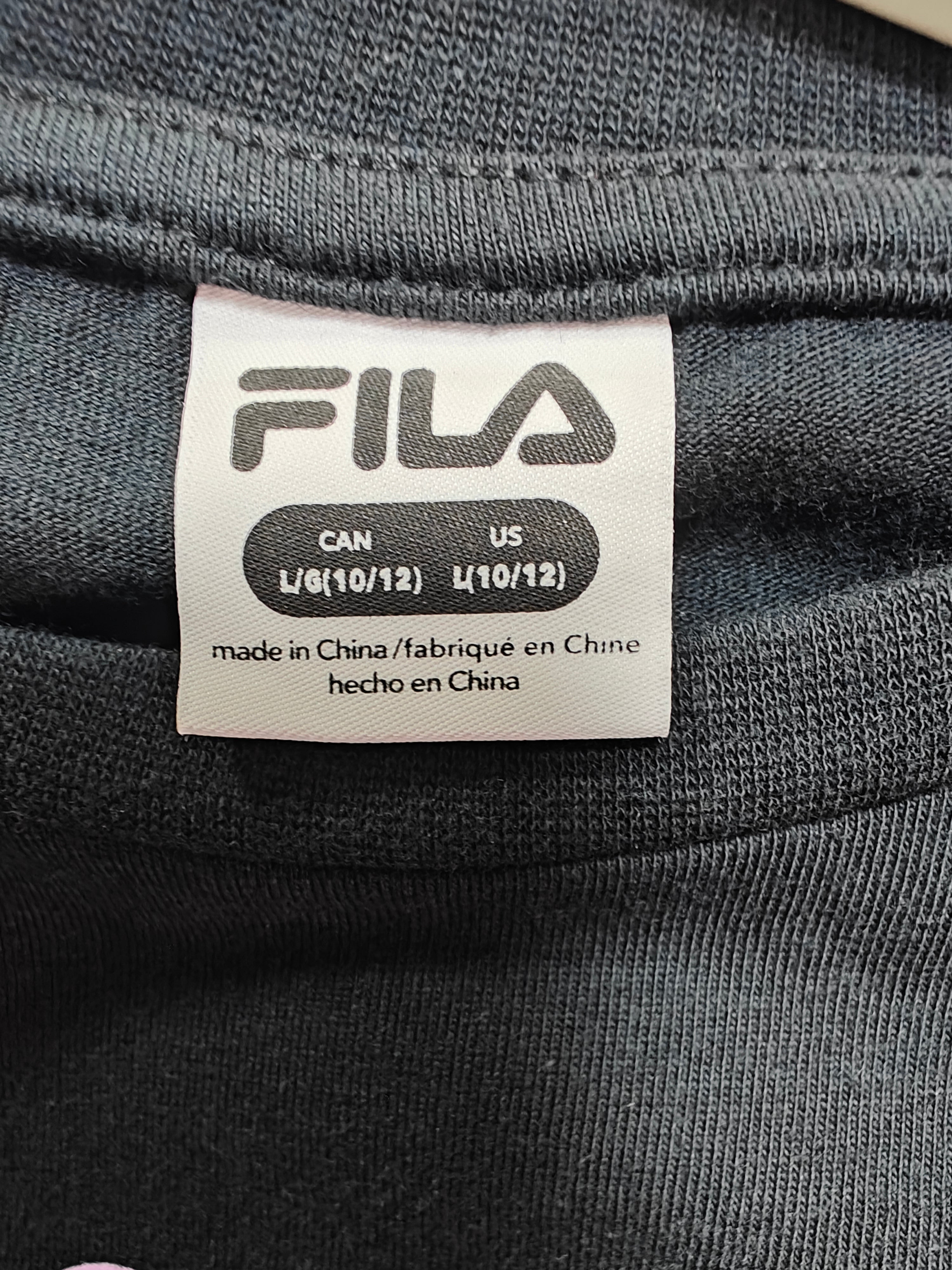 Playera Fila de Manga Larga - Edición Especial Logo Multicolor
