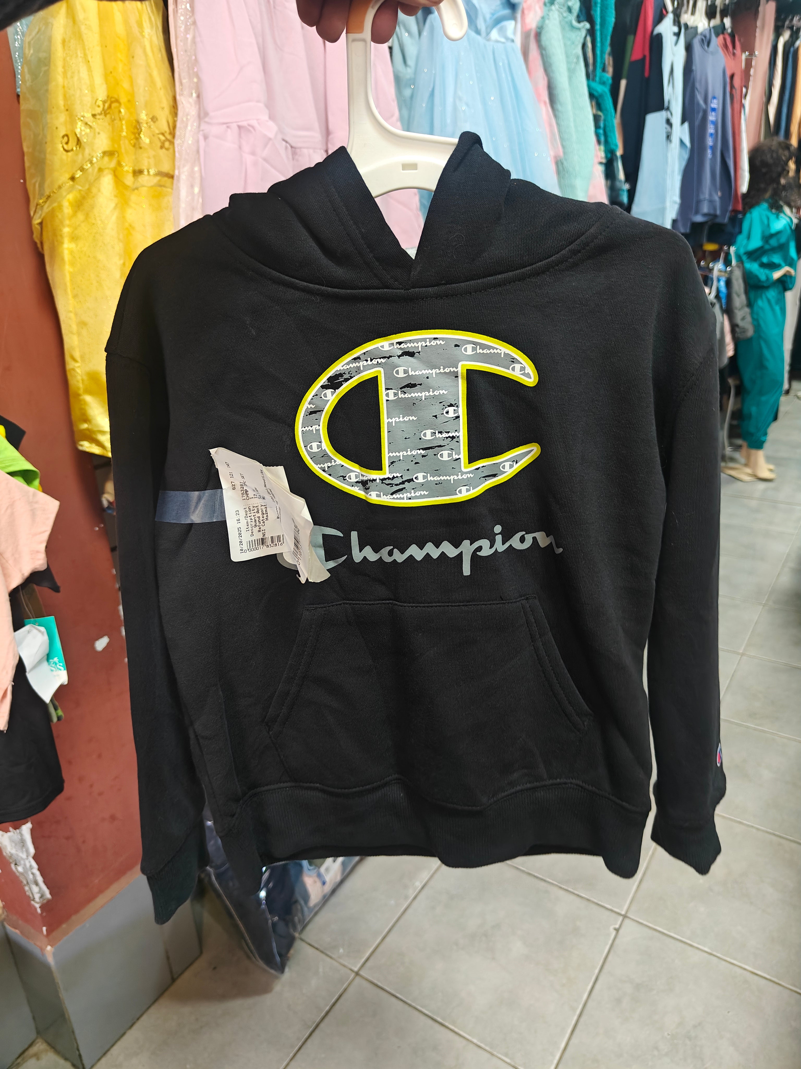 Canguro Champion con Capucha y Logo Bordado - Negro para Niño (Original)