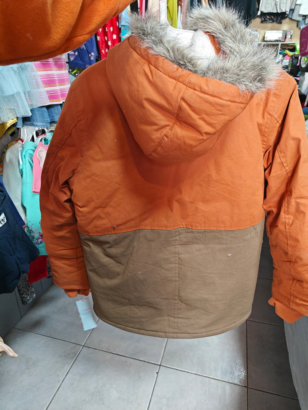 Chamarra Térmica Cat & Jack – Estilo Parka Bicolor (Naranja/Café) talla 12/14 años