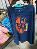 Playera de Manga Larga "Living My Best Life" - Thereabouts