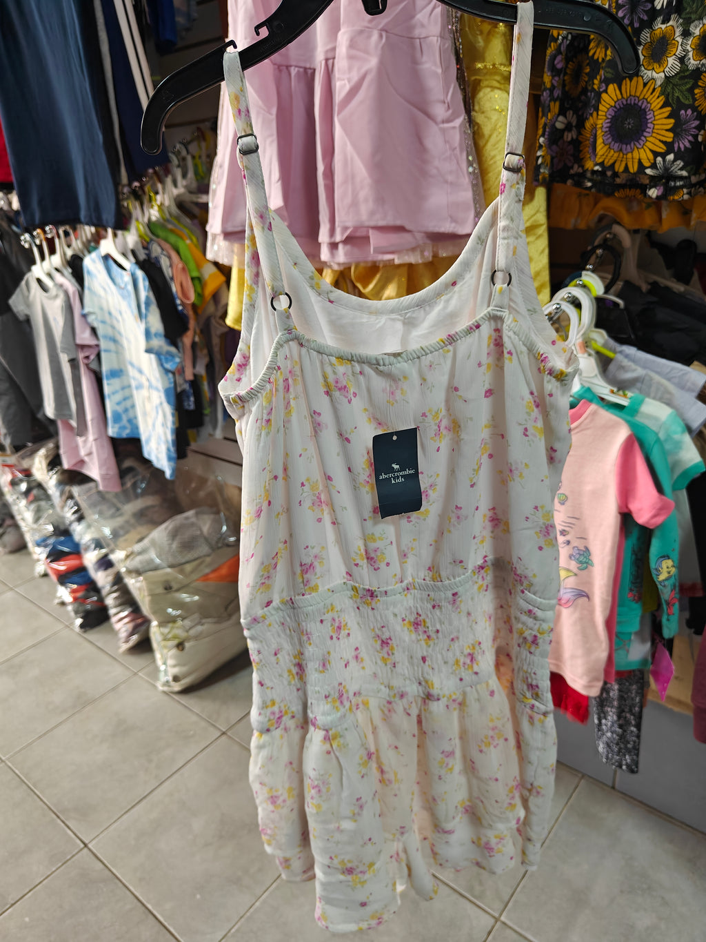 Enterizo (Romper) Floral Abercrombie Kids - Talla 13/14