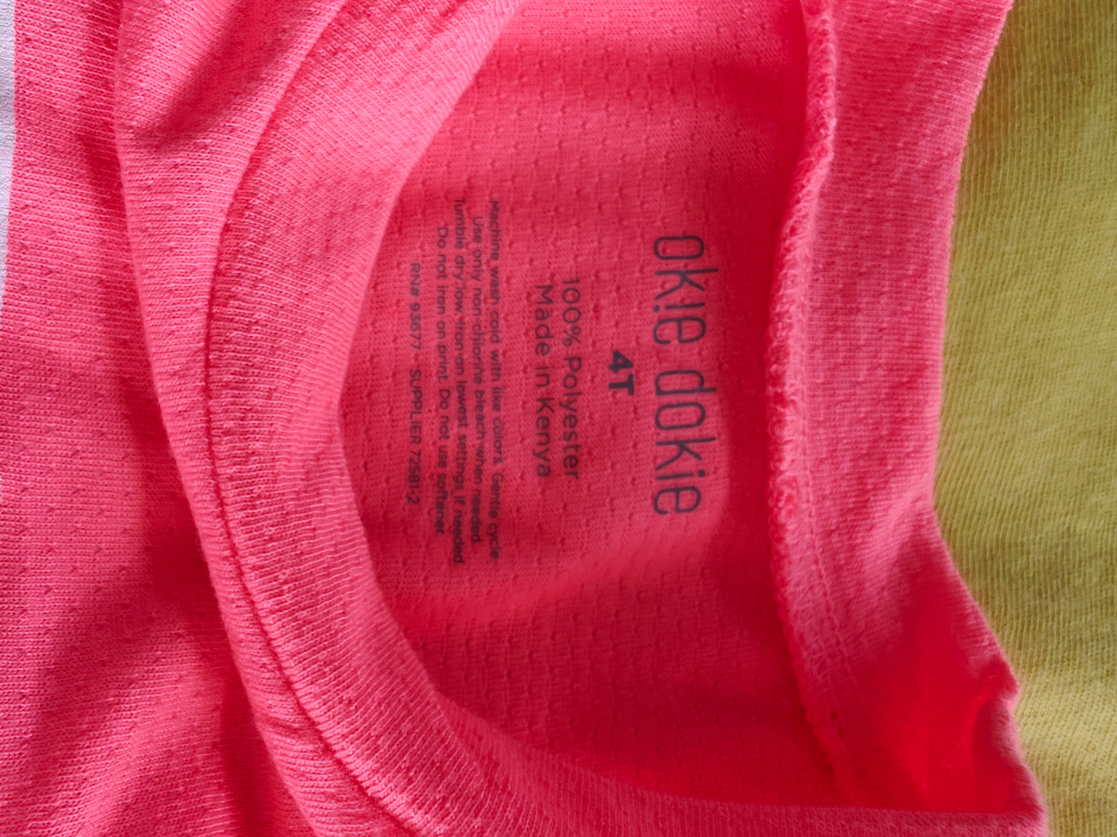 Polera Solera Okie Dokie Niña Talla 4T | Color Salmon con Gráfico "hyper speed" – Algodón Suave y Fresco